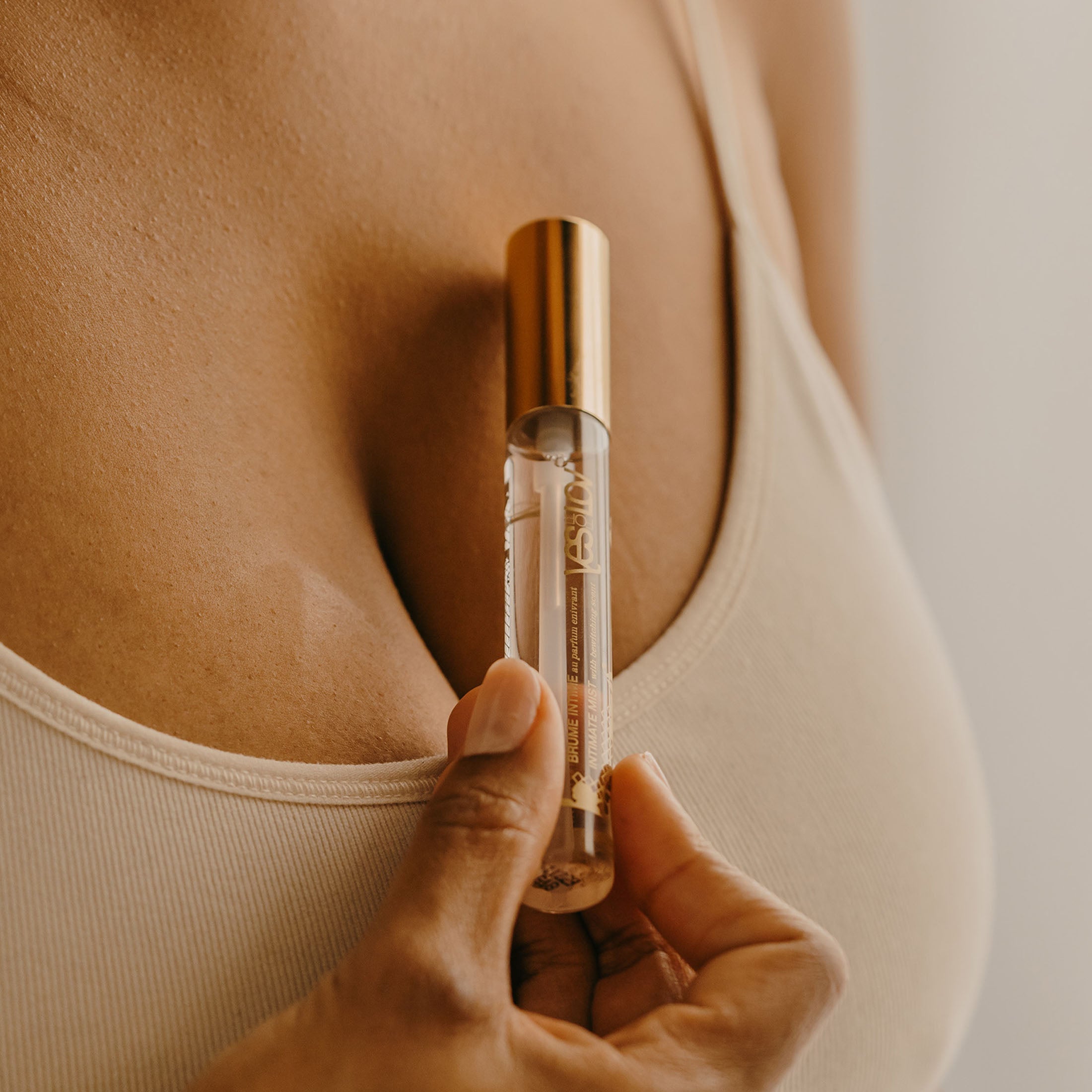 yesforlov-brume-intime-parfum-enivrant-ylang-ylang image 4