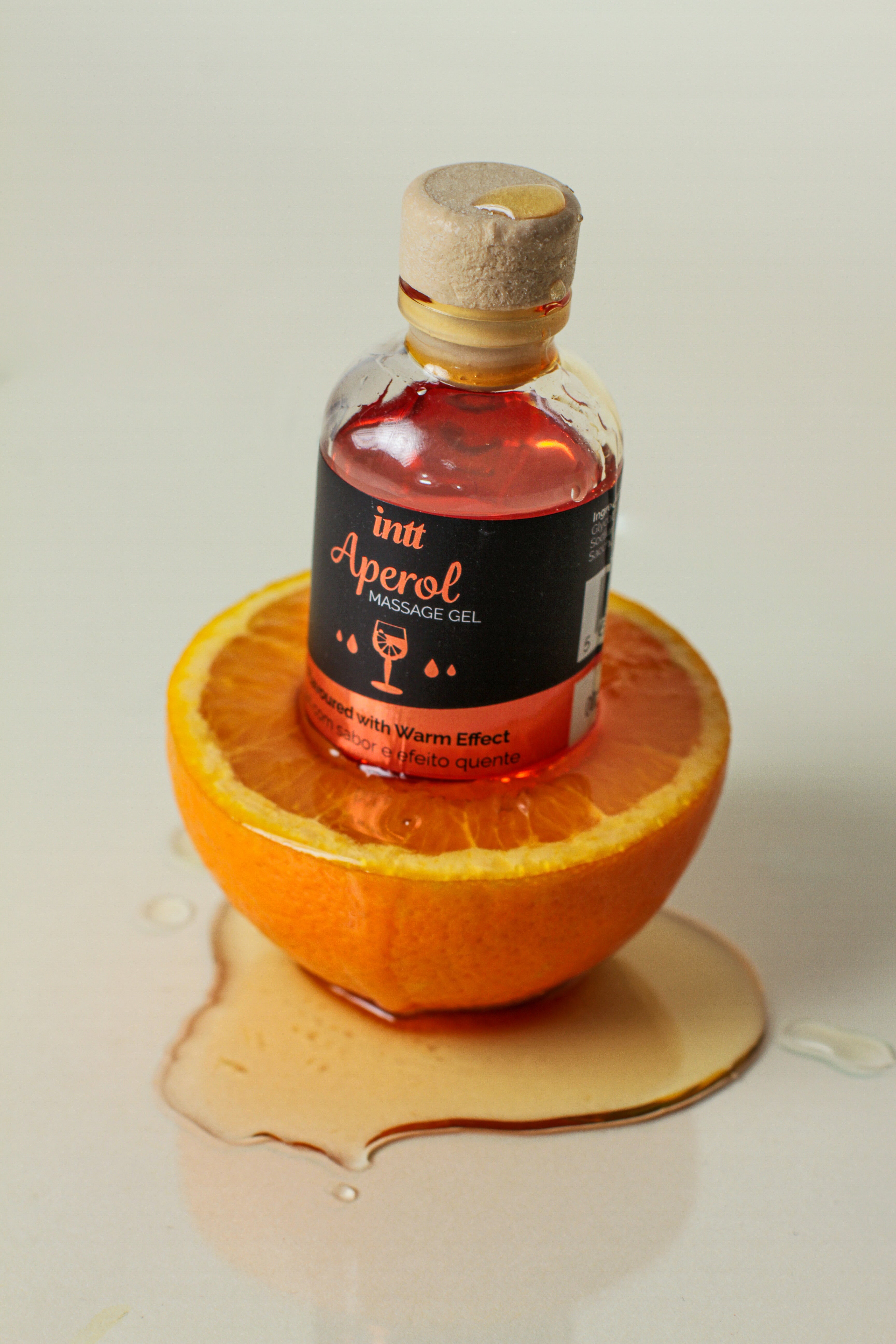 intt-aperol-massage-gel-massage-chauffant-comestible image 4